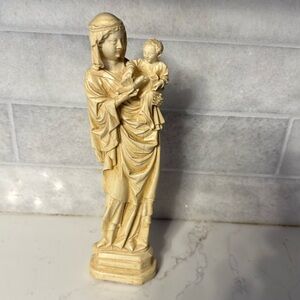 Vintage Madonna and Child statue replica from the MMA metropolitan museum of art